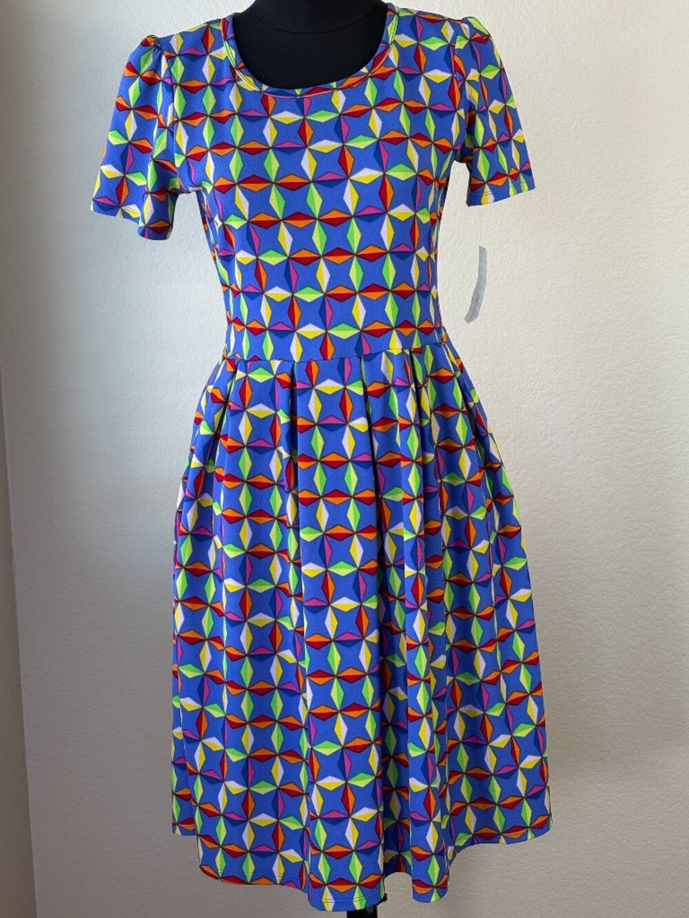 NWT Fit Flare Geometric Dress Blue Multicolor Retro Mod Zip Back Dress Medium